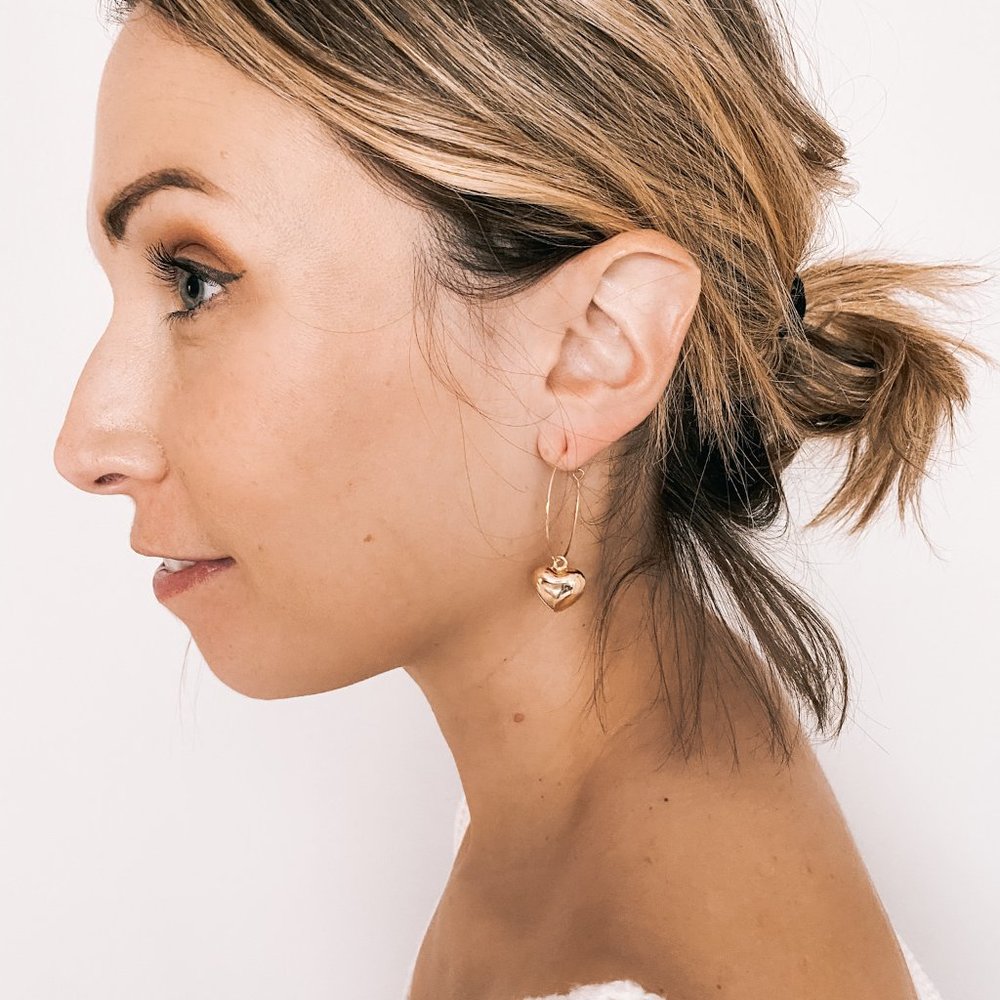 *NEW Heart Charm Earrings